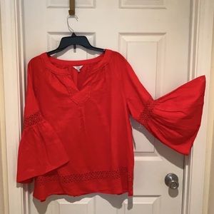 Crown & Ivy Flare Sleeve Swing Top
